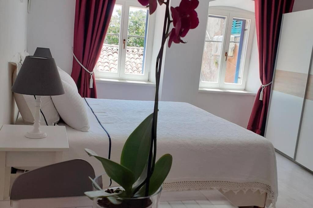 Comfortable Studio In Old Town Labin  Esterno foto